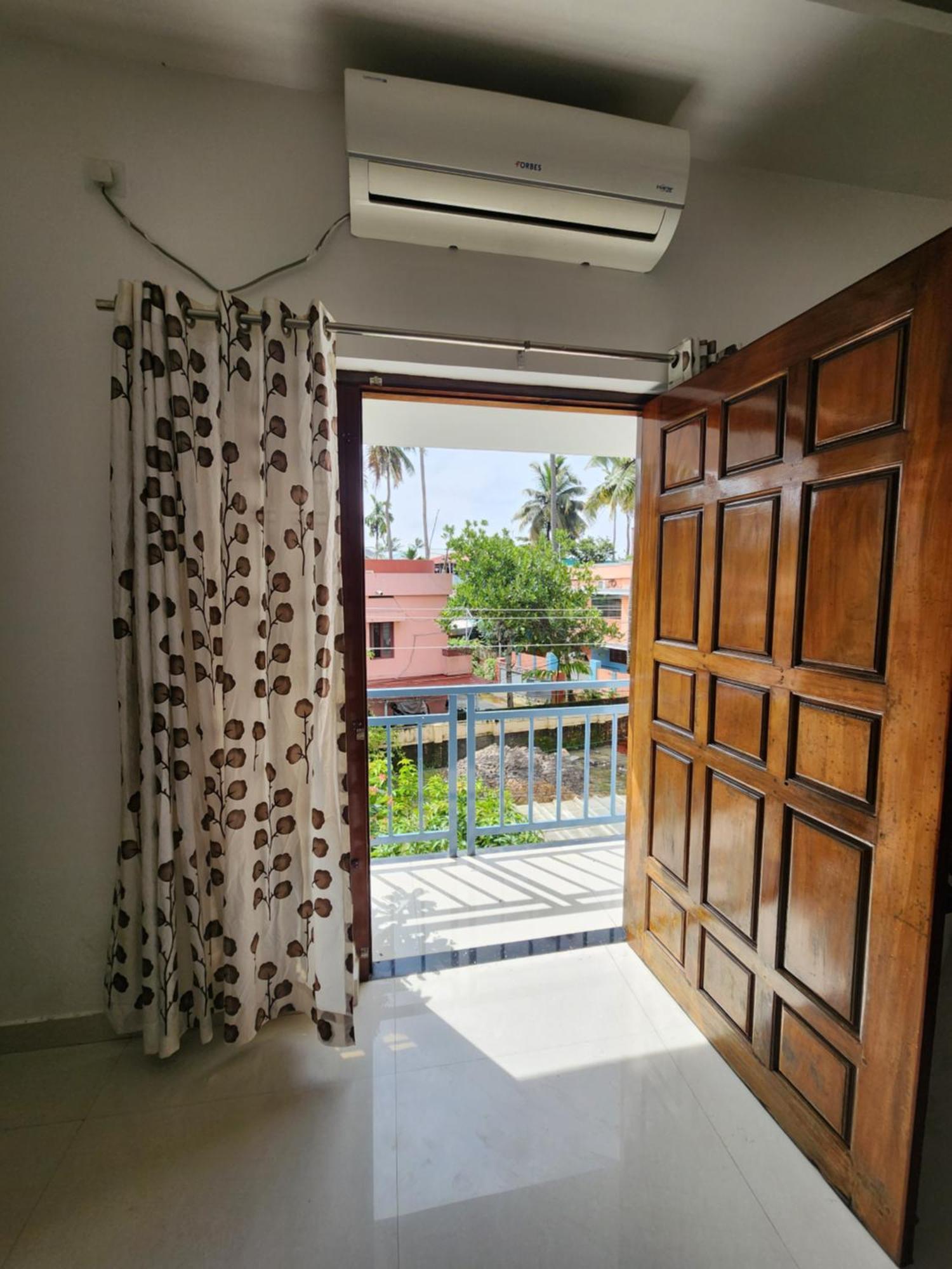 Happyhomes Homestay Thiruvananthapuram Екстериор снимка